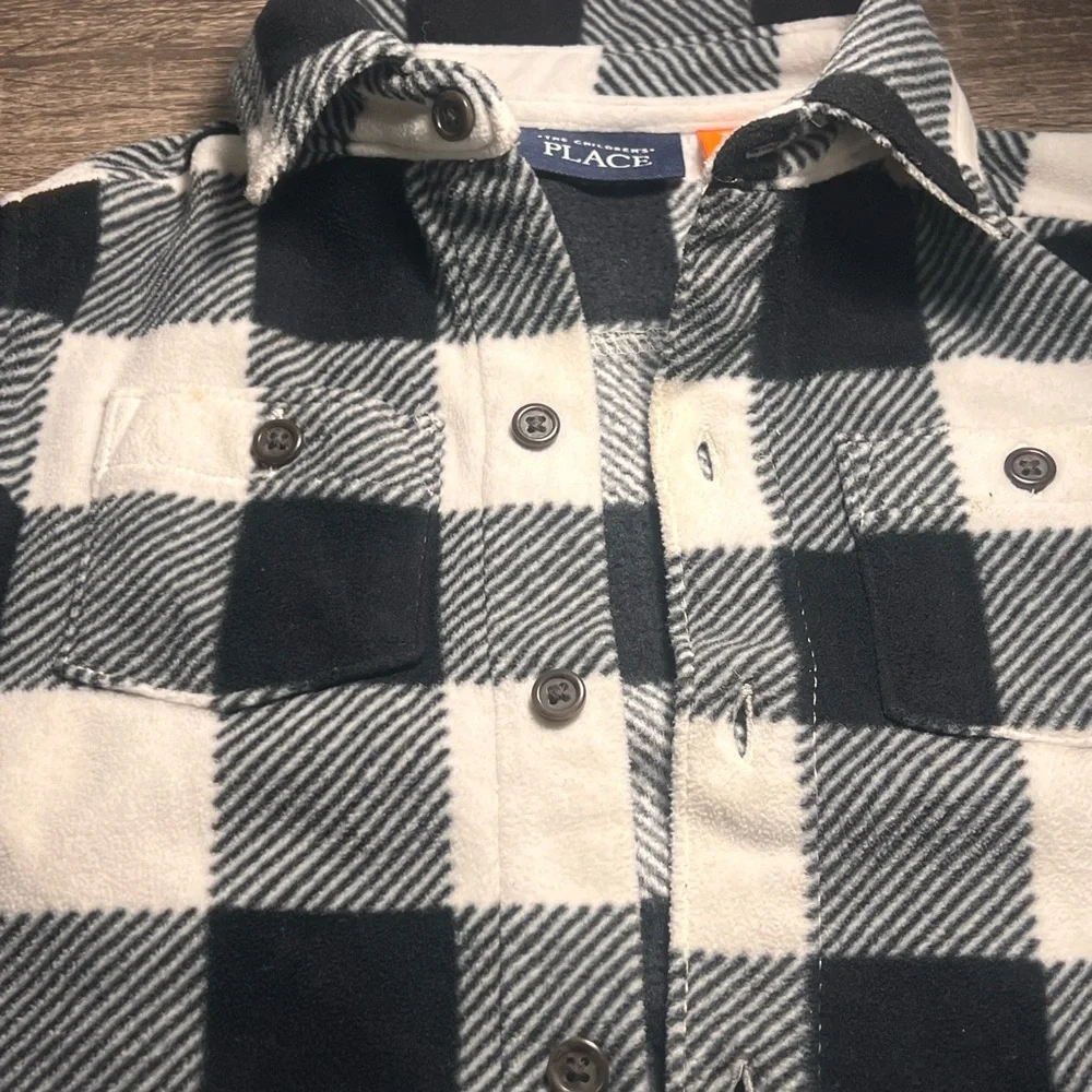 Children’s Place‎ Black and White Flannel 3T